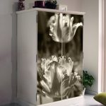okleina z tulipanem na szafy