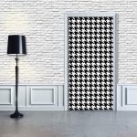 naklejka na drzwi kratka