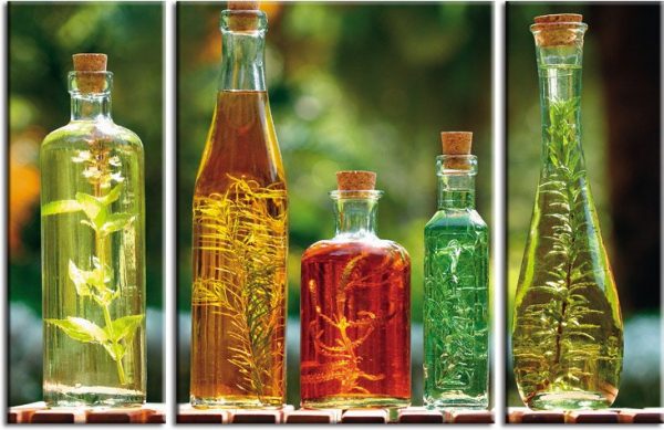 tryptyk zioła w butelkach