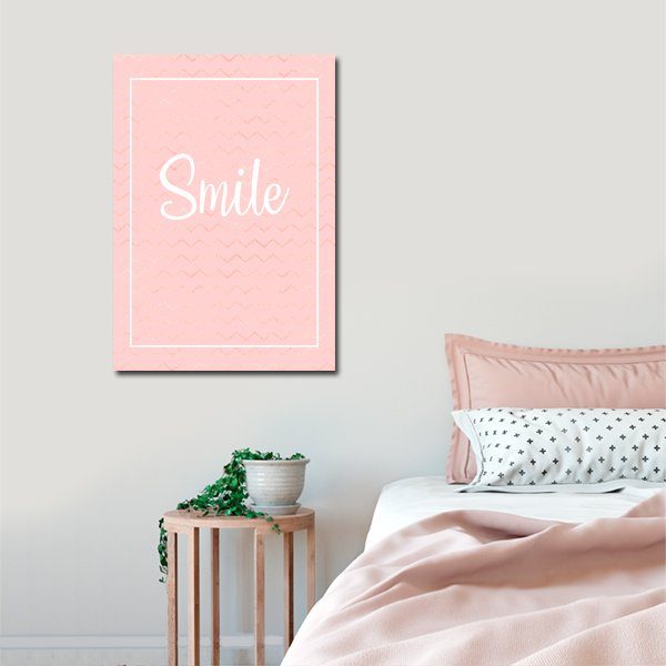 plakat z napisem smile do sypialni