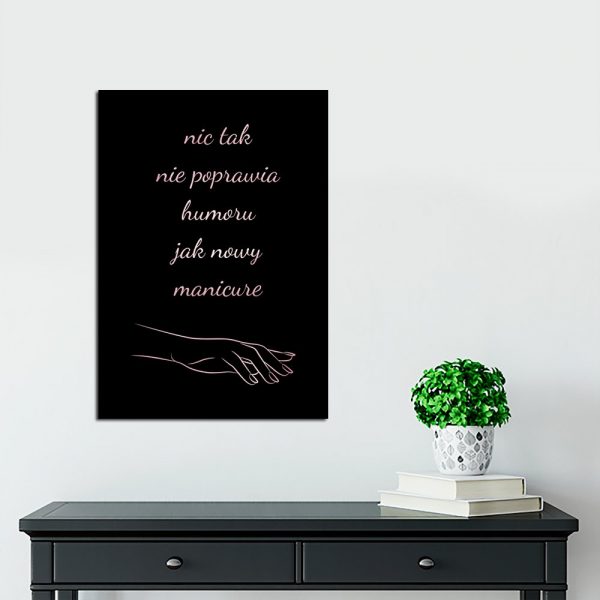 napis o manicure na plakacie