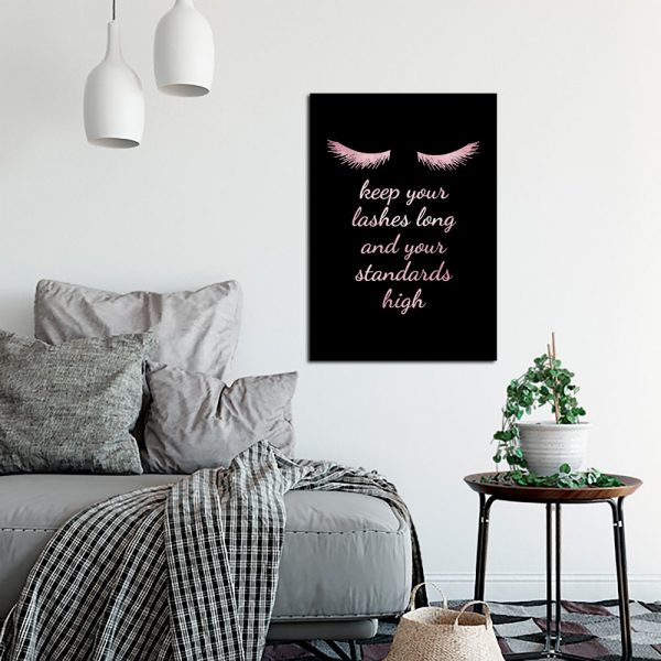 metaliczny plakat z motywem angielskich napisów