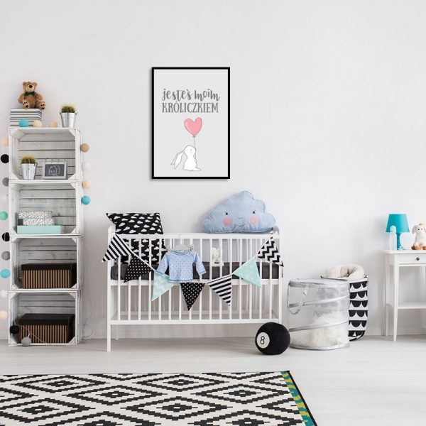 Szara ozdoba na ścianę do pokoju dziecięcego