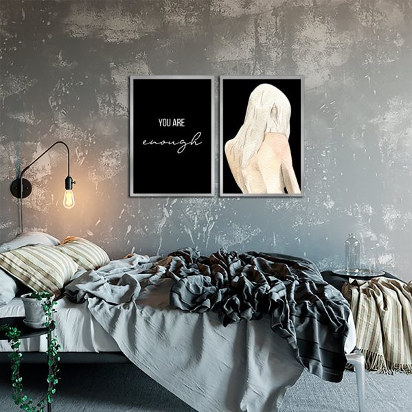 Czarny plakat na ścianę do sypialni