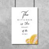 Plakat z napisem i cytryną do kuchni
