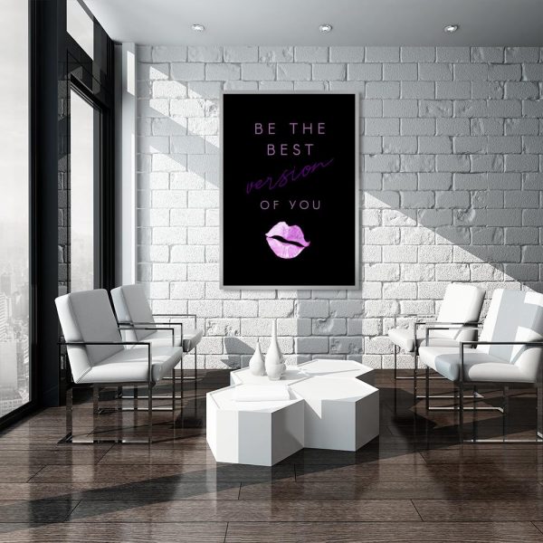 Plakat z napisem do salonu