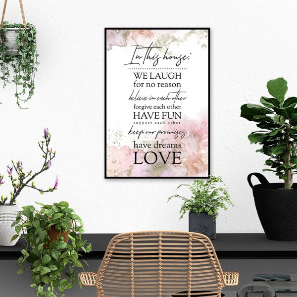 plakat z napisami na ścianę