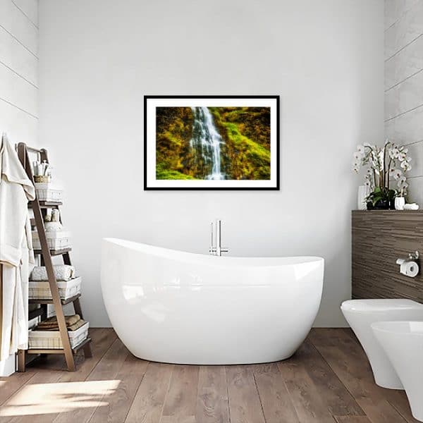 plakat z motywem wodospadu