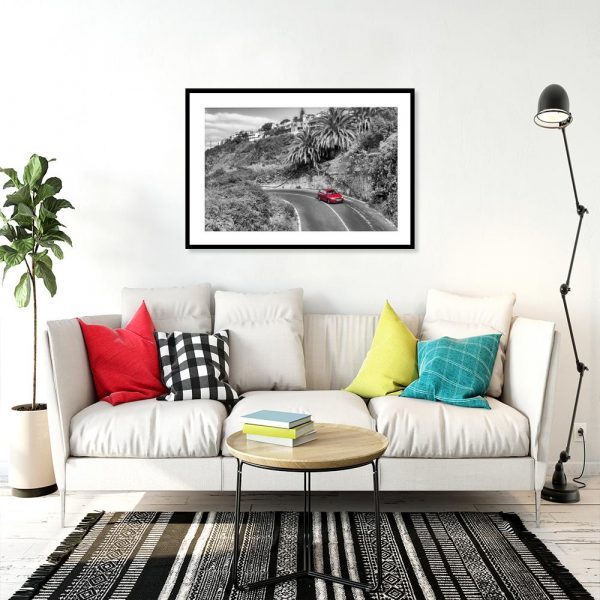 plakat z czerwonym autem na ścianę