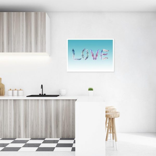 plakat z napisem nad szafkę