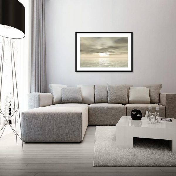 plakat z widokiem na morze w salonie