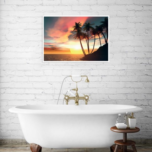 widok na morze na plakacie w łazience