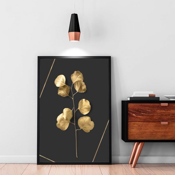 złoty liść na plakacie