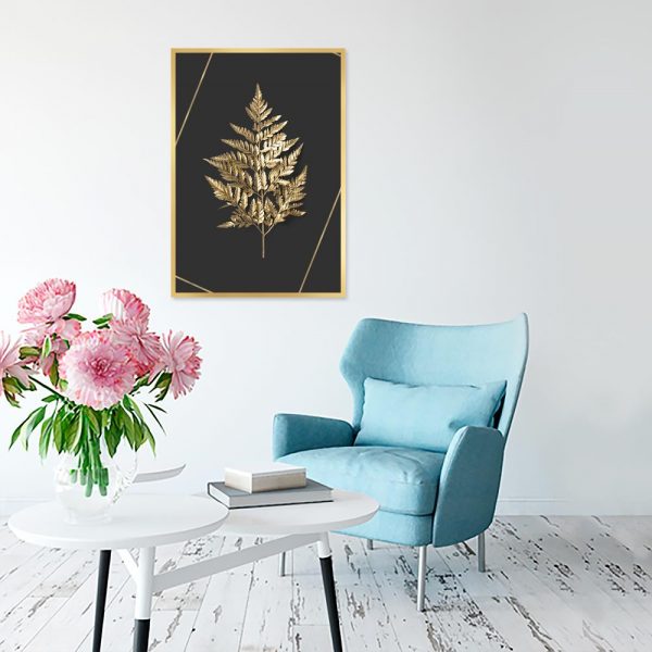 złoty motyw roślinny na plakacie