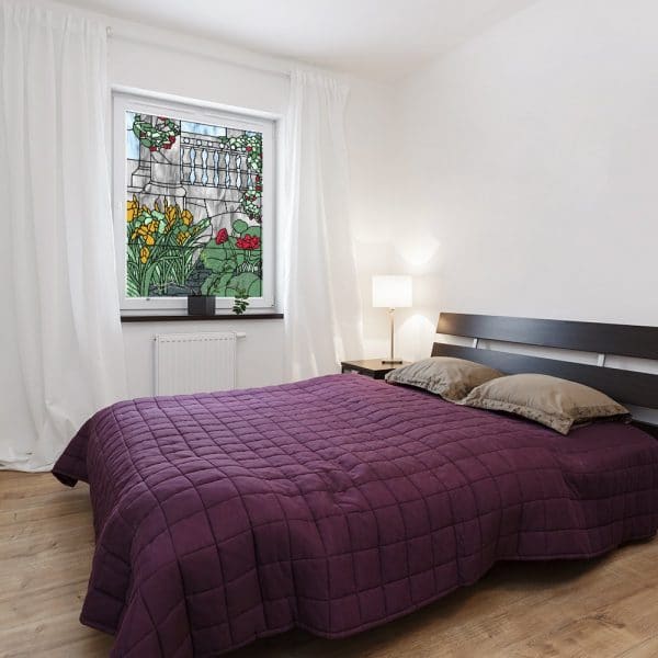 Naklejka witrażowa z motywem ogrodu