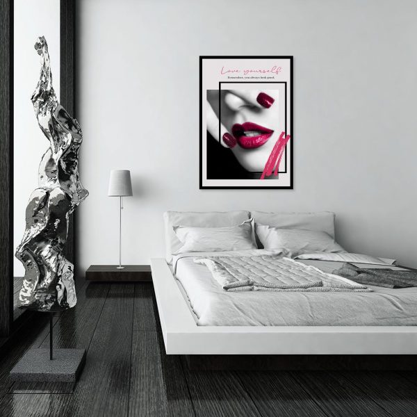 plakat kobiecy z napisami