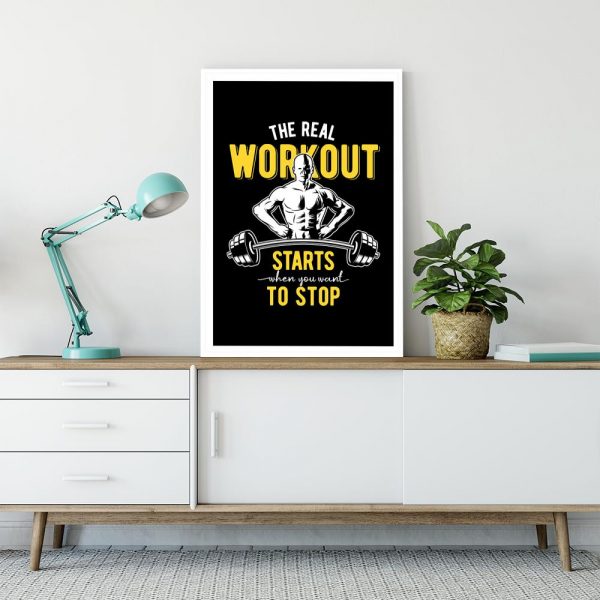 plakat z napisem po angielsku