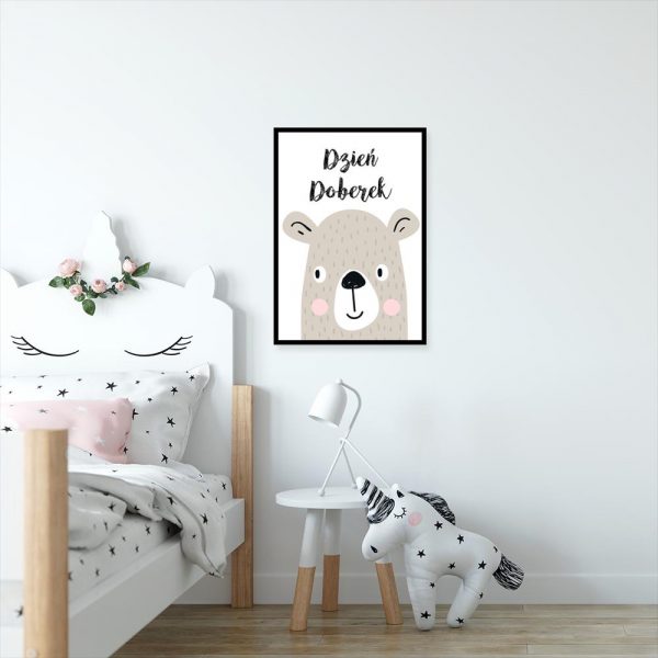 plakat z misiem i napisem do pokoju dziecka