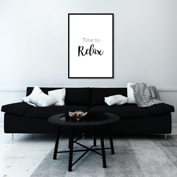 plakat z napisem po angielsku do salonu