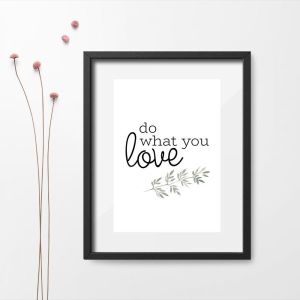 plakat z napisem po angielsku