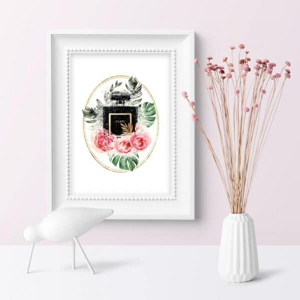 Plakat z perfumami paris do sypialni