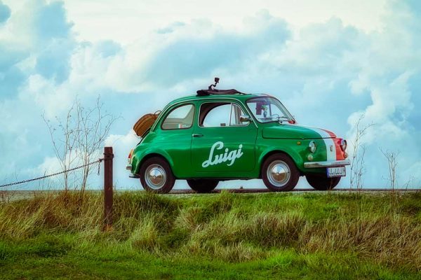 Obraz ze starym fiatem 500