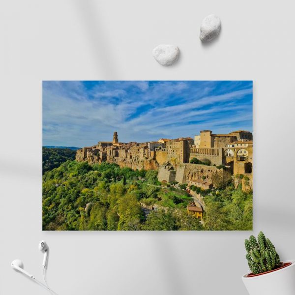 Plakat z miasteczkiem Pitigliano do biura podróży