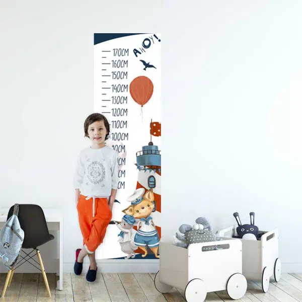 Dziecięca miarka wzrostu z latarnią morską