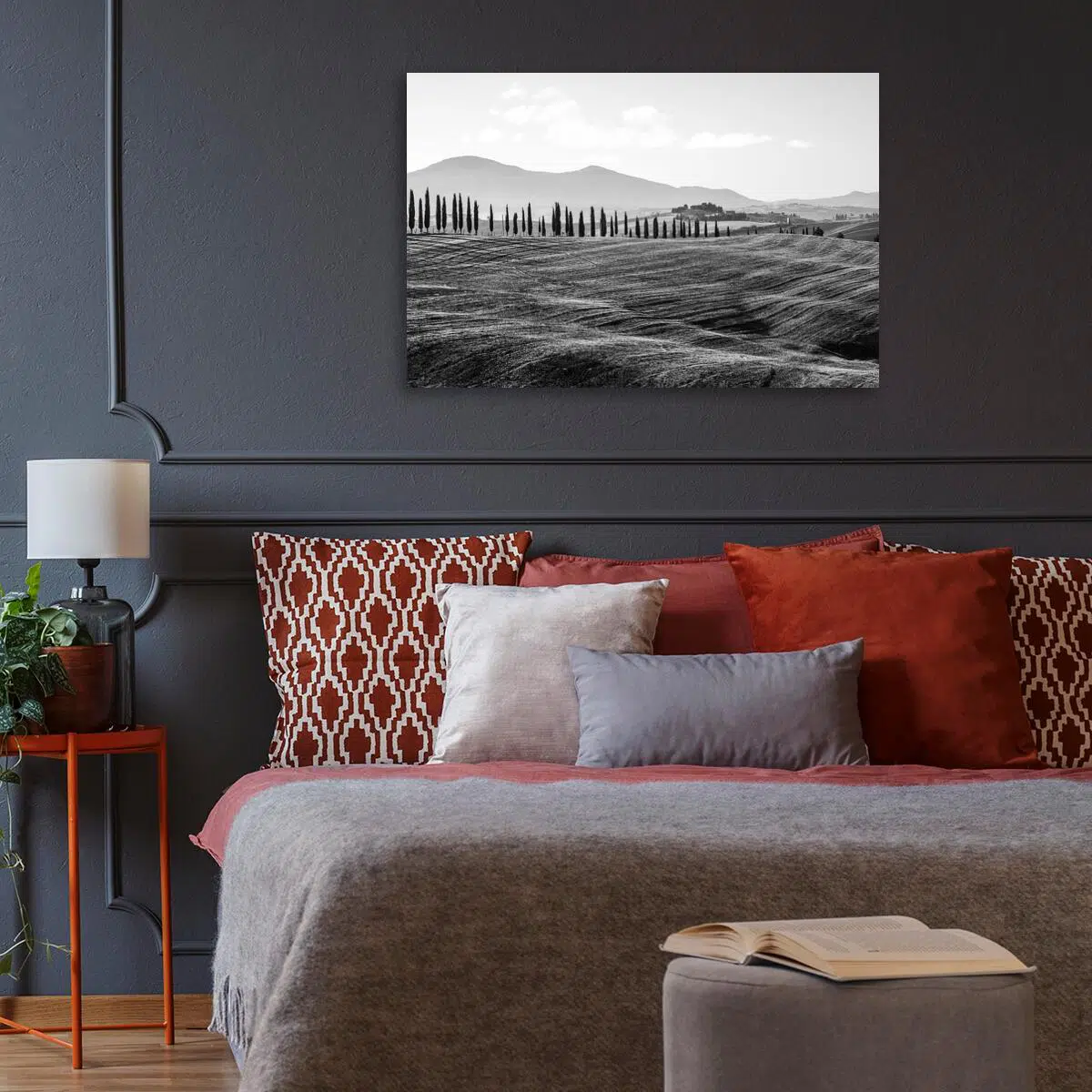 Czarno-biały obraz z pejzażem do sypialni