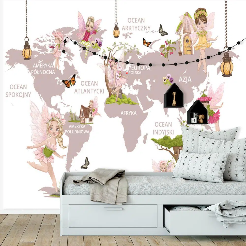 Mapa i elfy na tapecie