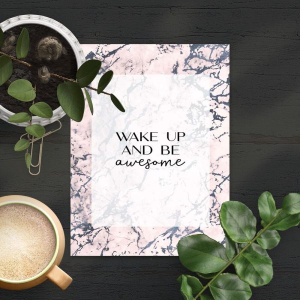 Plakat z napisem po angielsku do sypialni