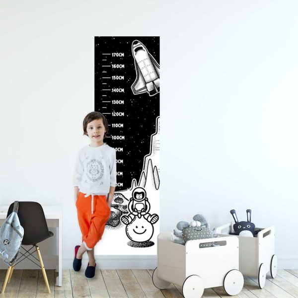Miarka wzrostu z motywem kosmosu do przedszkola