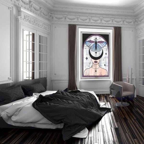 Witraż z księżycem i motylem do sypialni