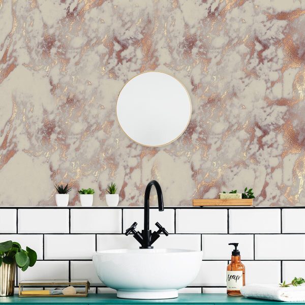 Beżowy marmur na tapecie do łazienki