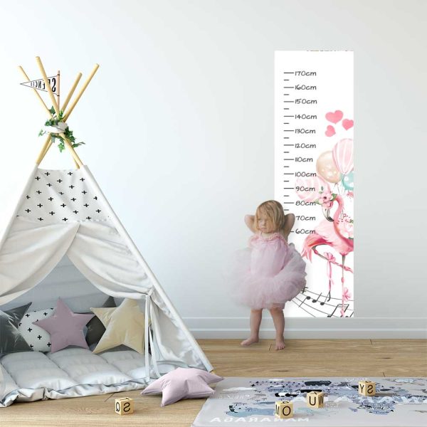 Miarka wzrostu z różowym flamingiem