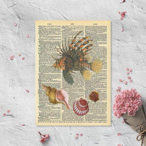 Plakat z muszelkami i rybą