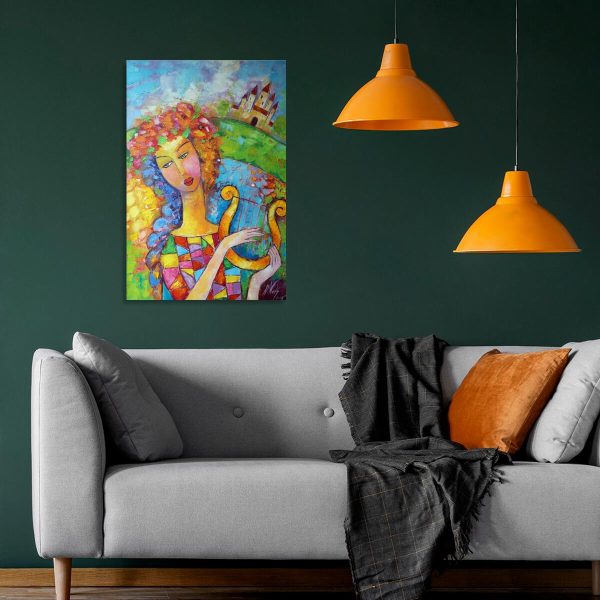 Obraz z grającą kobietą na tle zamku